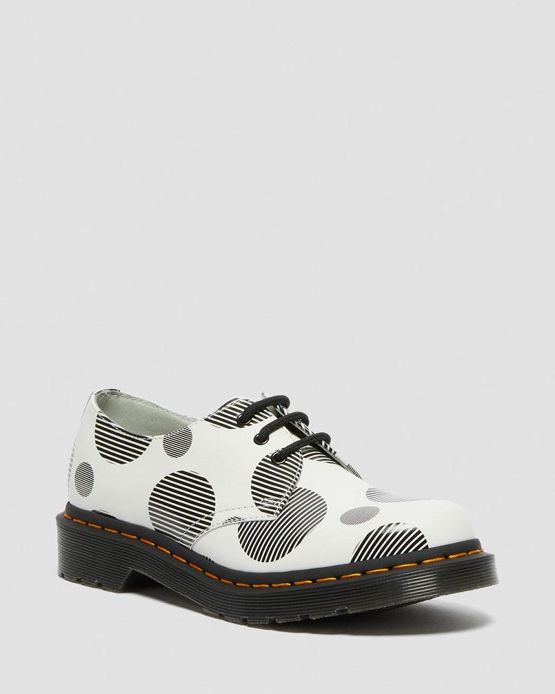 White Women\'s Dr Martens 1461 Polka Dot Smooth Leather Oxfords Shoes | CA 366AHK